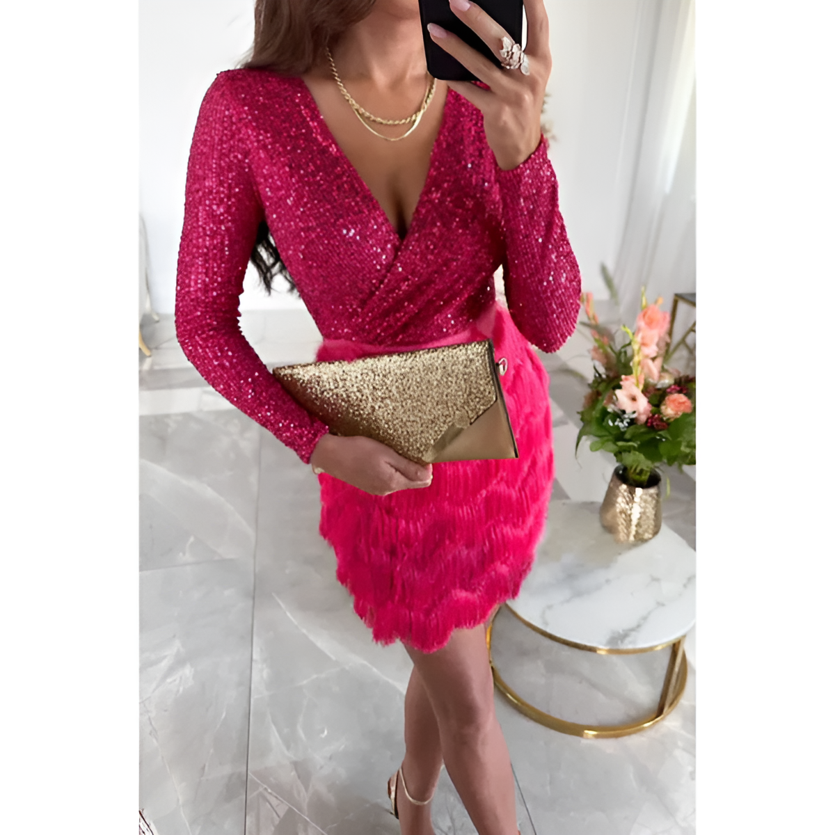 Alessia | Abito con paillettes e scollatura a V