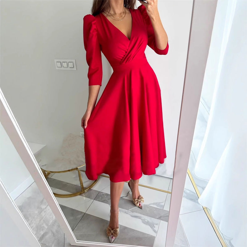 Isabella | Abito midi plissettato con scollo a V